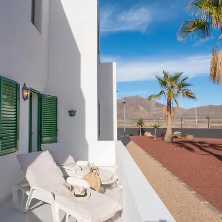 Casa Paz - Cozy 2 Bedroom Close To Dorada Apartment *